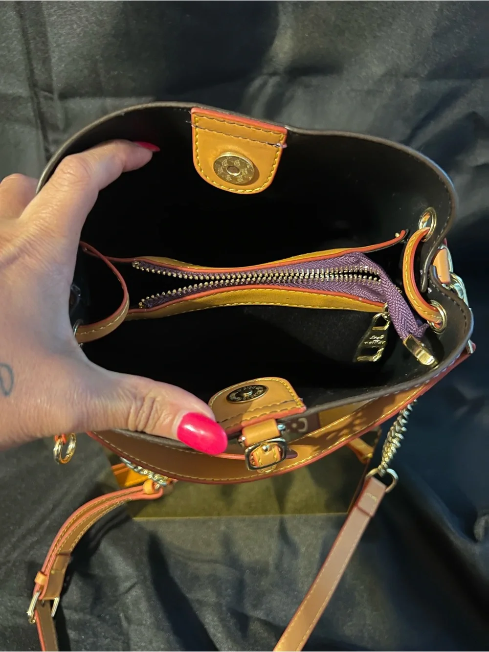 Louis Vuitton “Fashion” Purple Monogram Bucket Bag with Tan Leather - Picture 8 of 13